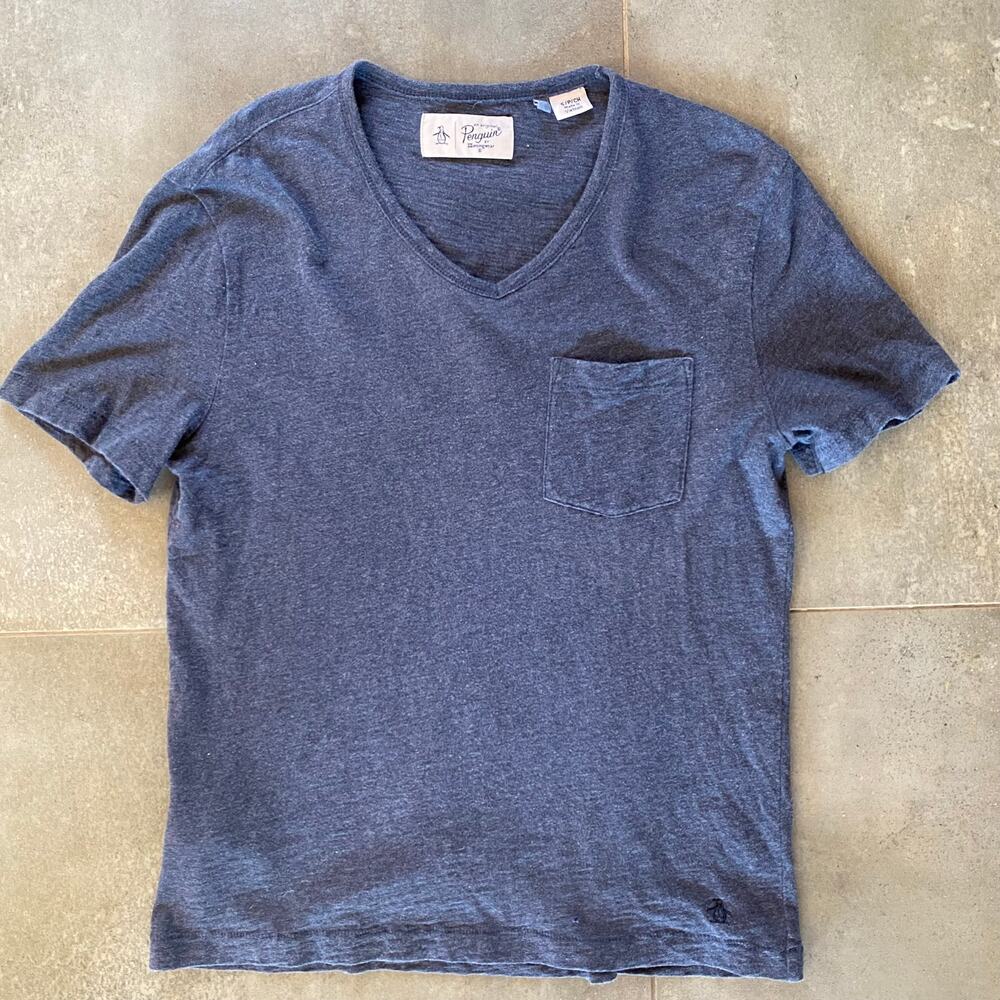 Penguin Men’s S Dark Gray V-Neck Short Sleeve Tee